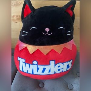 12” Black Cat Halloween Squishmallow